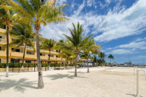 Apartamento en complejo hotelero con playa